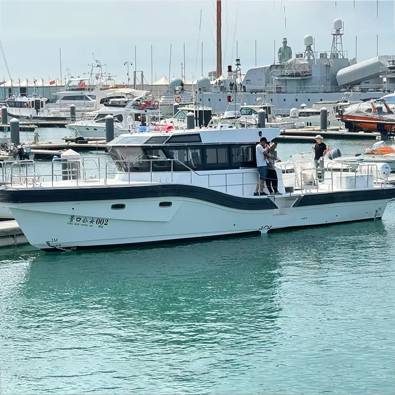 15m de barco da Guarda Costeira